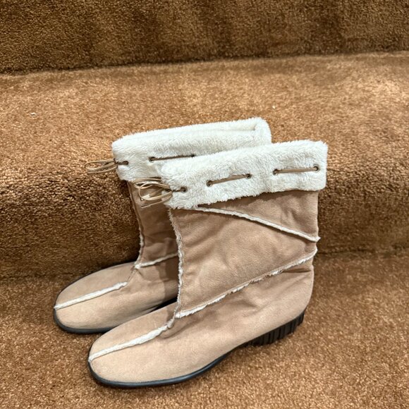 Vaneli Suede Booties with Faux Fur Trim, Tan/Cream, Sz 8N - Picture 1 of 11